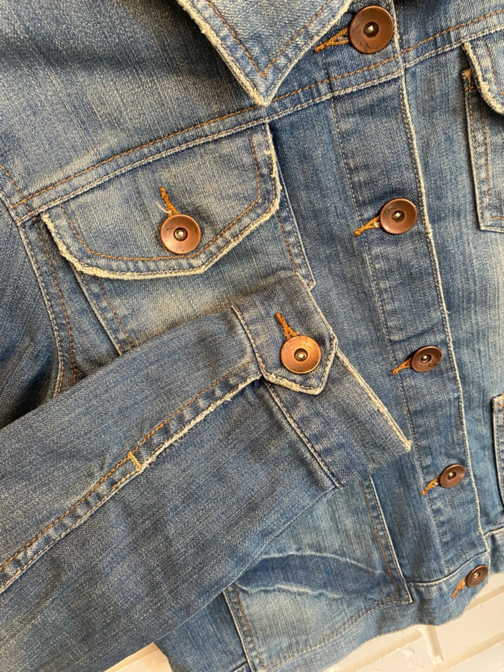 Joe Fresh Size L Light Wash Distressed Denim Jacket Super Cute - Picture 5 of 10